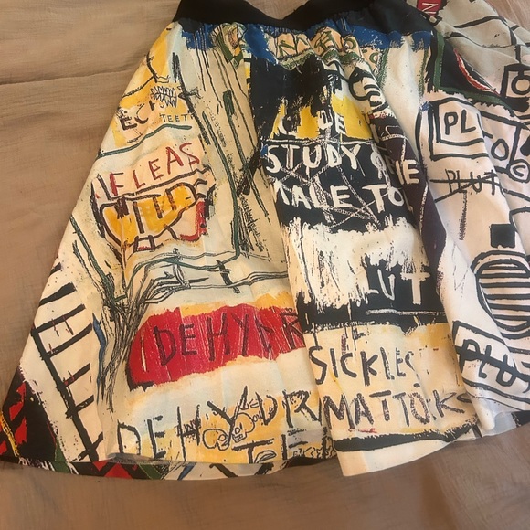 alice + olivia basquiat collab mini skirt graffiti pattern - Picture 2 of 7